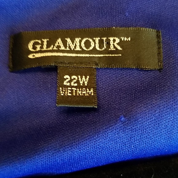 NOT AVAILABLE. Glamour surplice flowy mini dress, bright blue pattern NWT - Picture 9 of 11